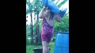 Ngintip gadis desa mandi, semuanya mulus asli || siap siap crot #video #mesumabbas