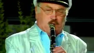 TONY SCOTT, OSCAR KLEIN, MICHEL BARD (clarinets) 
