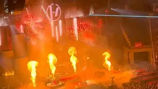 twenty one pilots - Nico and the Niners / Heavydirtysoul (Live in Seattle, WA - 8/2/2024)