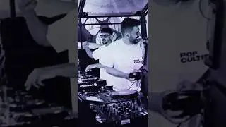 ‘Meet Her At The Love Parade’ takes us back to the peak of the 90s ⏳🔥 #shorts #techno #dance #rave