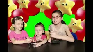 Алиса с девочками нашли мамину косметику. Взрослая косметика . Волшебство