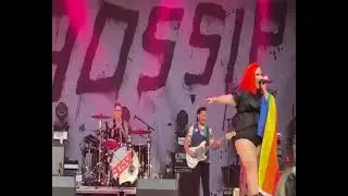 Gossip    Sings 