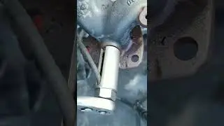 Откручиваем датчик кислорода..