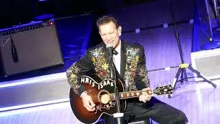 Chris Isaak Let Me Down Easy Its Almost Christmas Tour Orpheum Theatre Los Angeles CA US 12-12-2023