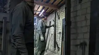 Тест складной силовой рамы складываемые к стене на газлифт. #силоваярама #силовыетренировки