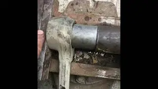 Замена нижнего сайлентблока на Волге за минуту.