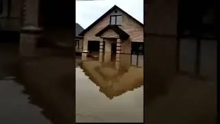 Уровень воды в реке Урал еще больше повысился