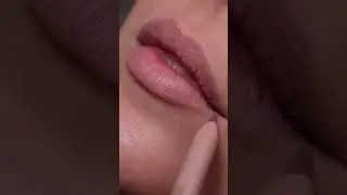 Идеальное сочетание💄 Карандаш Stellary (09 cappuccino) и помада Divage (05 cream caramel)