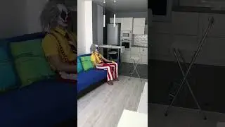 Па папа парапапапапа!!!  А вы слышите музыку в голове?