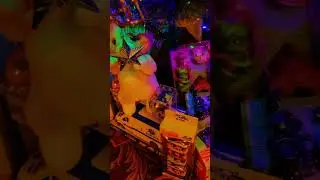 Дед Мороз угнал мазду! 