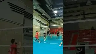 Самоотверженная защита. Волейбол от первого лица #volleyball #волейбол #gopro #firstperson