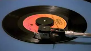 Joan Baez - The Night They Drove Old Dixie Down - 45 RPM