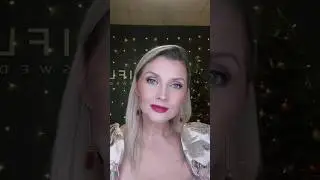 Как наносить матовую помаду 😉. Подробности в описании 👇 
