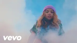 Hayley Kiyoko - Rich Youth [Official Music Video]