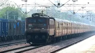 Karnataka Sampark Kranti crossing Punjab Mail at Billochpura, Indian Railways...!!