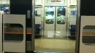 JR東西線北新地駅 ホームドア使用開始