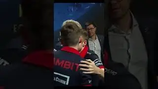 Ниндзи в пижамах рофлят над собой:)