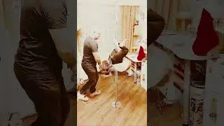 Зачем он остановил меня?
