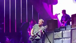 This The Black Keys: Tighten Up (Live) from PNC Arena in Raleigh, NC (2019)