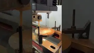 Работа проволочно-вырезного электроэрозионного станка🎛️