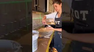 Installing Kitchen Tile - Part 2! 
