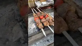 А Вы какой шашлык любите? #блогеры #еда #funny #autoblogger #funnybaby #family #food #funnyclips