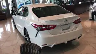 Новая Toyota Camry за 27 тысяч долларов Тойота Камри 2018 Орландо автосалон в США