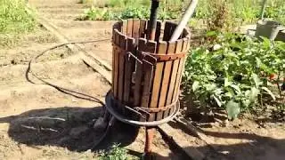 Как делают домашнее вино в Молдавии