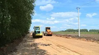 В Большеигнатовском районе строят новые дороги и ремонтируют старые