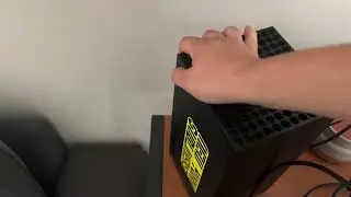 How to Fix Xbox Controller Blinking When Not Plugged In (2023)