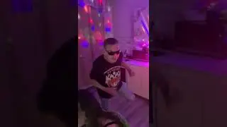 Батя танцует на стриме балдёжные танцы 🤝😎🤘