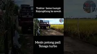 traktor potong padi  pertama di Indonesia bertenaga turbo 6x6 ngerii #shortvideo