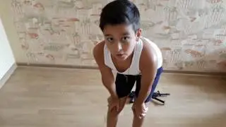 Стреляю моим оружием в фигурки из пластилина!!!