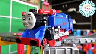 Thomas and Friends Trackmaster Sodor Superstation Worlds Strongest Engine