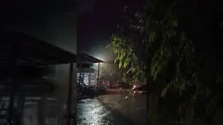 4 tahun lalu, depan kampus..