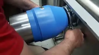 Установка насоса измельчитель на раковину.