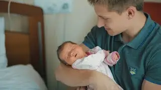 Самая лучшая,трогательная и красива выписка из роддома мамы и дочки Валерии / Svideodom