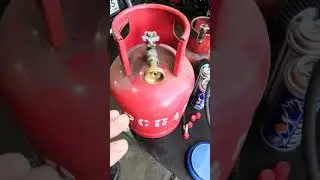 Заправка портативных туристических газовых балончиков