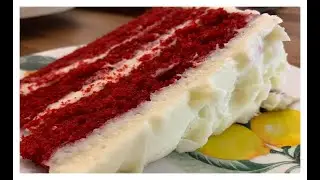 CLASSIC MELT IN YOUR MOUTH RED VELVET POUND CAKE