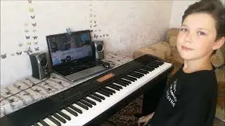 Soft Mozart. Гамма До минор, трезвучия+обращения, арпеджио, длинные арпеджио.