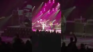 Gary Mullen-One Night Of Queen Chicago 2018