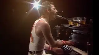 Queen - Somebody To Love (Live at Milton Keynes Bowl, 1982)