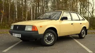 Выезд из гаража Москвич 2141