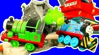 Hot Wheels Crane Crasher Angry Birds Pigs Vs Thomas The Tank Diesel 10 Chuggington Smash
