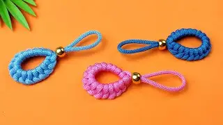 Super Easy Paracord Lanyard Keychain | How to make a Paracord Key Chain Handmade DIY Tutorial #28