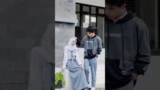 Gaya foto berpasangan buat anak sekolah 