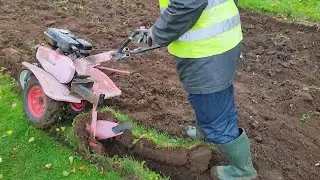 How to Plow the Garden with Cutters, Plow on a Mini Tractor - Motoblock