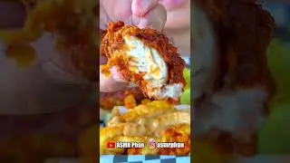Eating Extra Spicy Nashville Hot Fried Chicken & Cheesy Fries! 