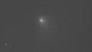 Comet C/2022 E3 (ZTE) moving across the sky  ...  ☄️