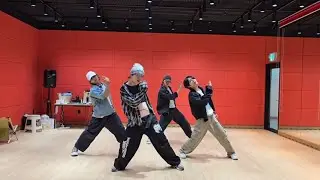 IZX! 'Wavy' Dance Practice